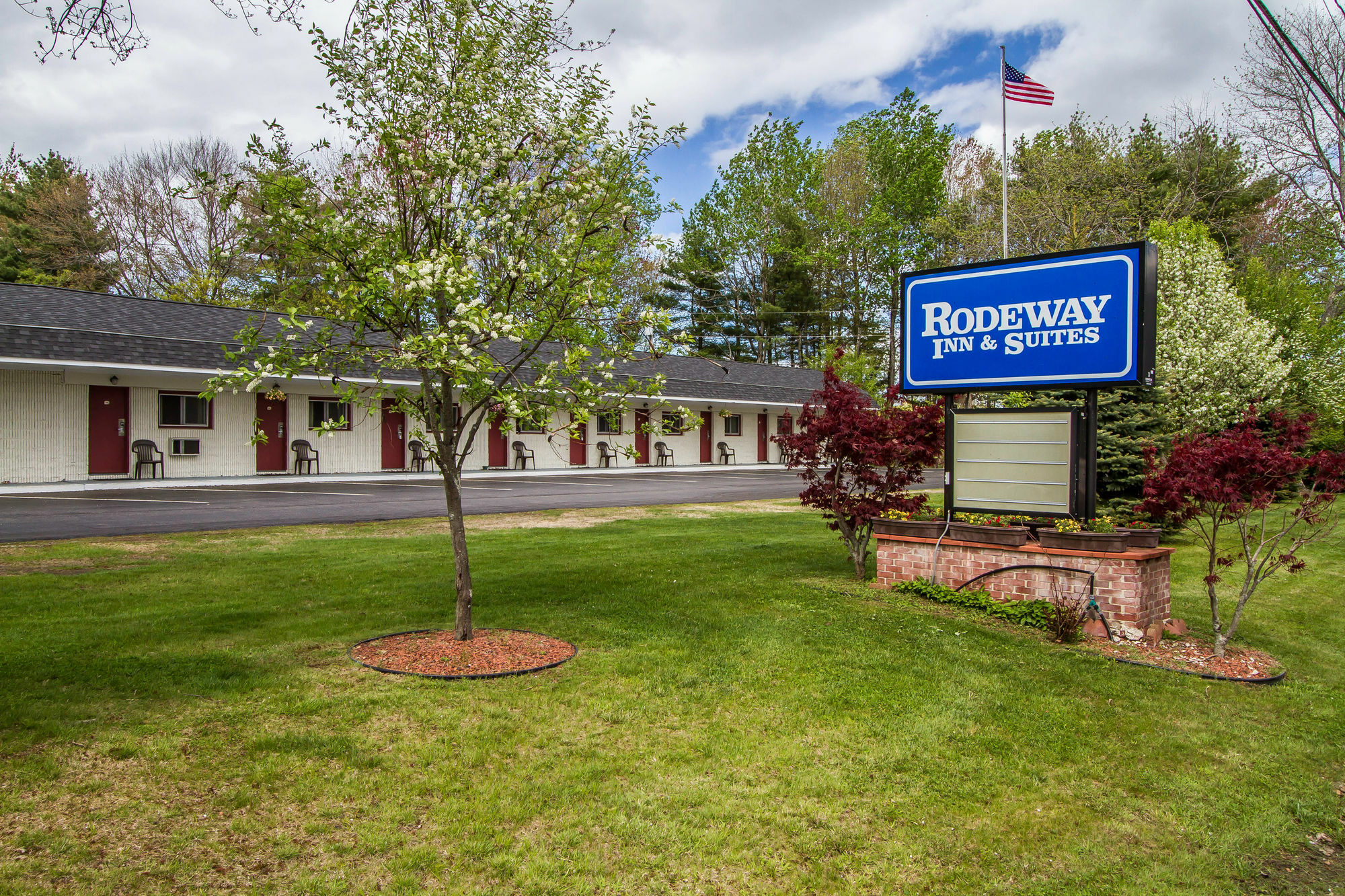 Rodeway Inn & Suites Brunswick Near Hwy 1 Екстер'єр фото
